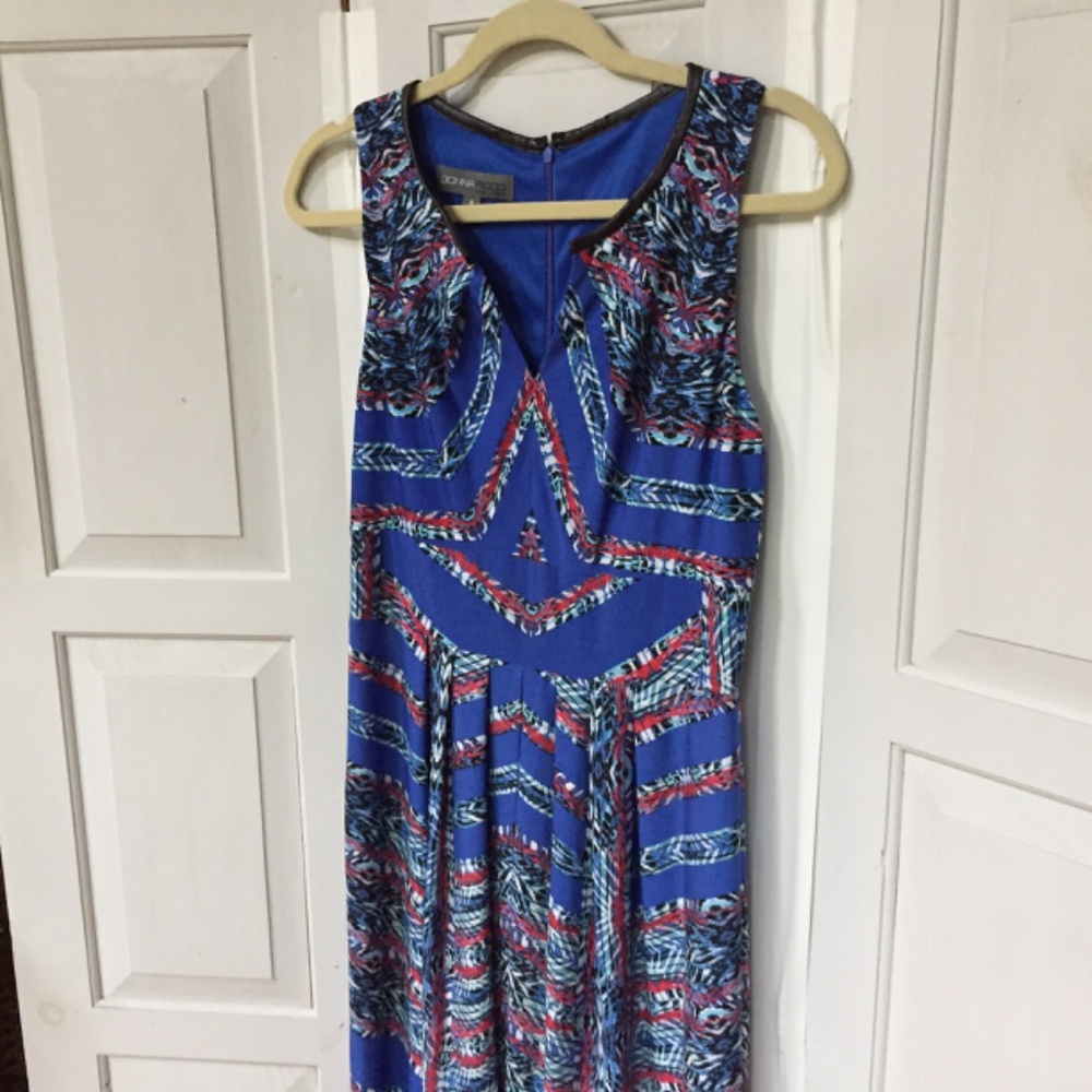Donna Ricco Sleeveless Blue and Red Tribal Patterned Dress - Picture 8 of 15